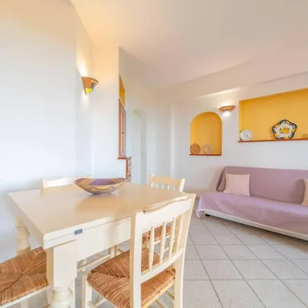 Affittasardegna-casa La Pelosa 3 * Stintino