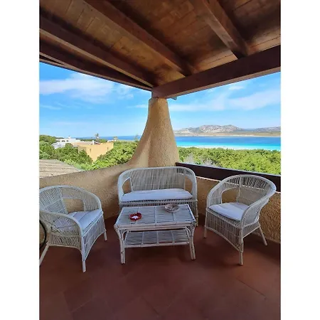 Affittasardegna-casa La Pelosa 3 Feriehus