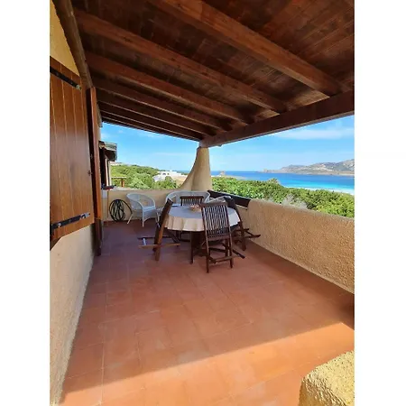 Affittasardegna-casa La Pelosa 3 Feriehus