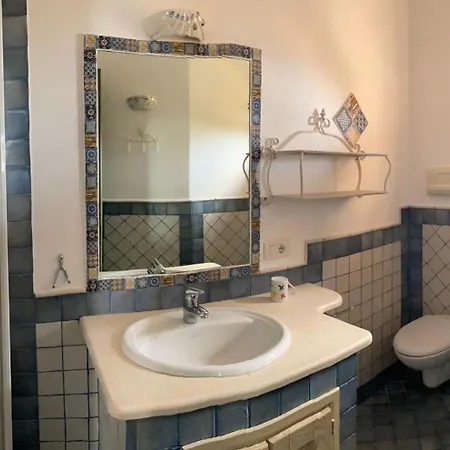 Affittasardegna-casa La Pelosa 3 Feriehus Stintino