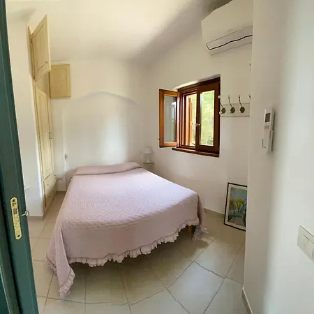 Feriehus Affittasardegna-casa La Pelosa 3 Stintino